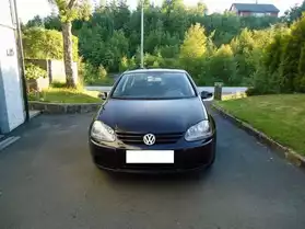 Volkswagen Golf v 1.9 tdi 105 united 5