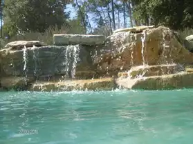 piscines avec cascade