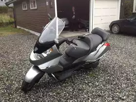 Moto scooter Aprilia atlantic