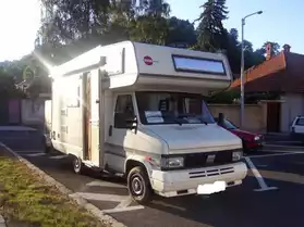BÜRSTNER camping-car