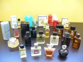 Miniatures parfums - 20 flacons pleins