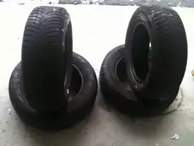 4 pneus neige Dunlop 195 65 R15