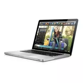 Apple MacBook Pro 15.4-Inch