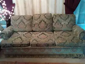 Canapé lit de style Louis XV