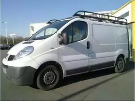 Renault Trafic fourgon confort l1h1