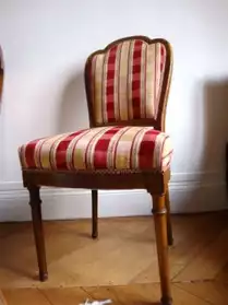 6 chaises anciennes style Louis XVI