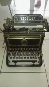 Machine à écrire de 1907 stoewer