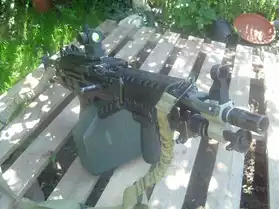 airsoft m249 paratrooper A&K