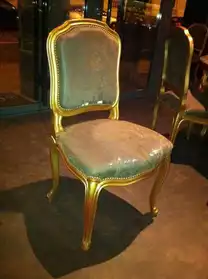 chaises et fauteuils