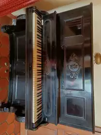 vend piano