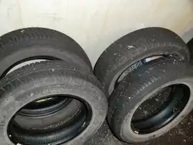 5 pneus Goodyear 145/70R13 71T