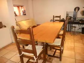 Table Chêne 210x100x5 + 4 chaises 1 banc