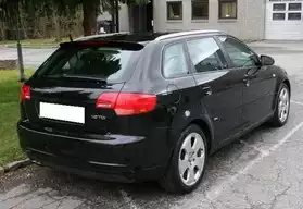 Audi a3 1.9tdi 90ch noir métal