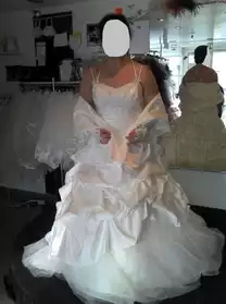 robe de mariée en bonne état