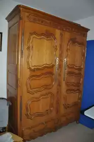 armoire chêne massif