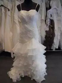 robe de mariée taille 40 42 neuve