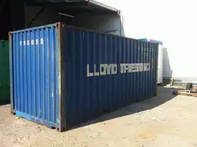 container 20' (6 m) sur Paris