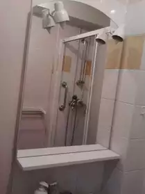 armoire de toilette