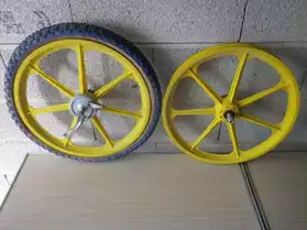 2 roues de BMX