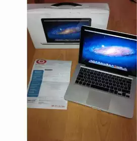 Macbook pro I7 état neuf + garantie et f