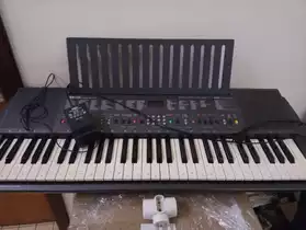 Piano- Yamaha PSR 300