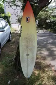 vends surf 6'10