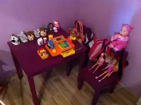 table enfant+2 chaises