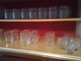 Vide-Maison : beaucoup de verres...