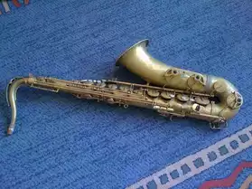 Vend saxophone ténor Yanagisawa T901
