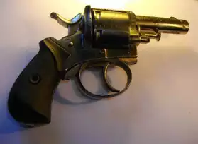 revolver 9 mm