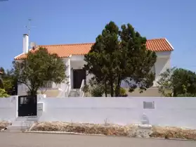 PORTUGAL- maison bord de mer près