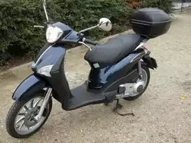 Scooter Piaggio Liberty 125 rst bleu