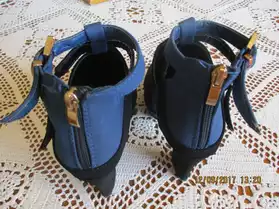 chaussures femme en daim noir & bleu