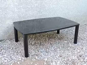 table basse rectangulaire noire
