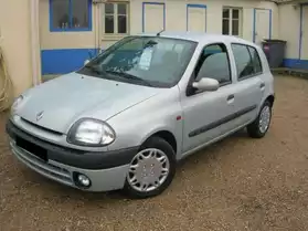 Renault Clio ii 1.4 rxe