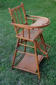 chaise bébé ancienne en bois