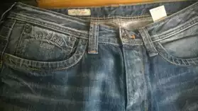 Jean neuf homme taille 34 PEPE JEANS