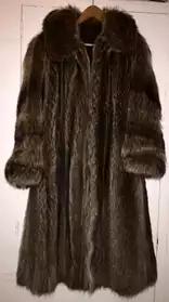 Manteau de fourrure de marmotte