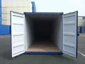 Conteneur maritime container