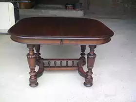 jolie table ancienne