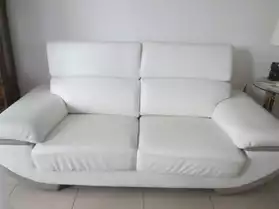 URGENT VENDS Canapé en cuir fixe blanc