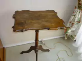 petite table en bois