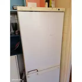 Frigo réfrigérateur