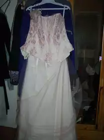 robe de mariée neuve rose pale bustier T