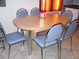 vend table + chaises