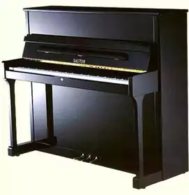 Piano SAUTER 120, noir, brillant