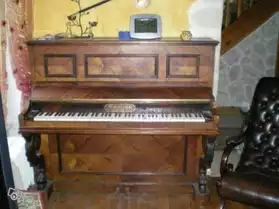PIANO BORCHU LYON