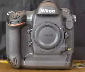 Nikon D4S boitier comme neuf