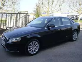 Audi A4 IV 2.0 TDI 143 DPF AMBITION LUXE