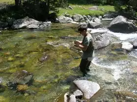 Pêche de la truite dans les Pyrénées
